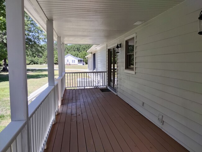 Building Photo - 4331 NC-24
