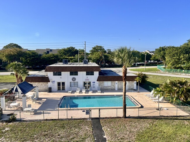 Building Photo - 6289 Lear Dr