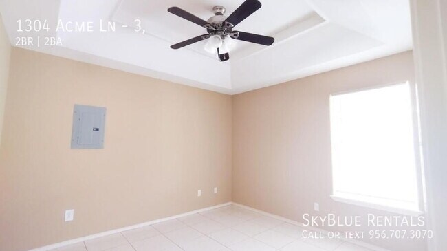 Building Photo - 1304 Acme Ln