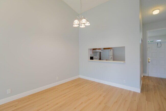 Building Photo - 231 Cypress Point Dr
