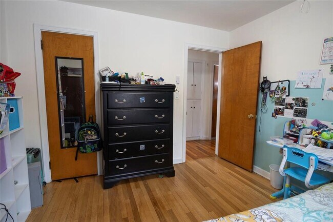 Building Photo - 3613 Vestal Rd