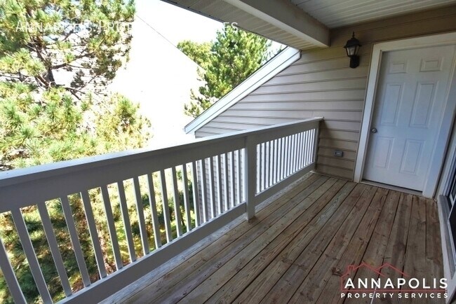 Building Photo - 2006 Peggy Stewart Way