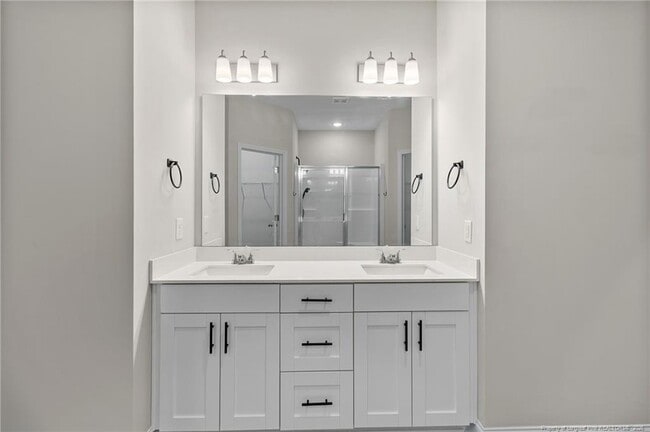 Building Photo - 5818 James Allen Ln