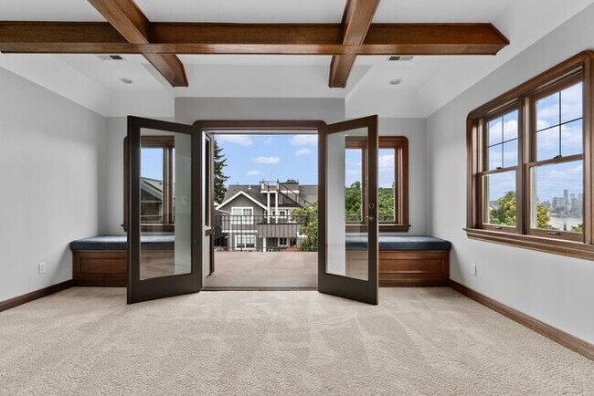 Building Photo - Stunning Air Conditioned 1931 Tudor in Coveted Admiral w/ Views