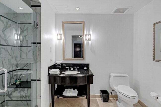 Building Photo - 4391 Collins Ave