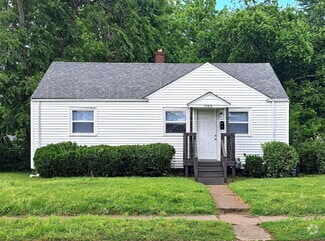 Building Photo - 1763 W Lee St