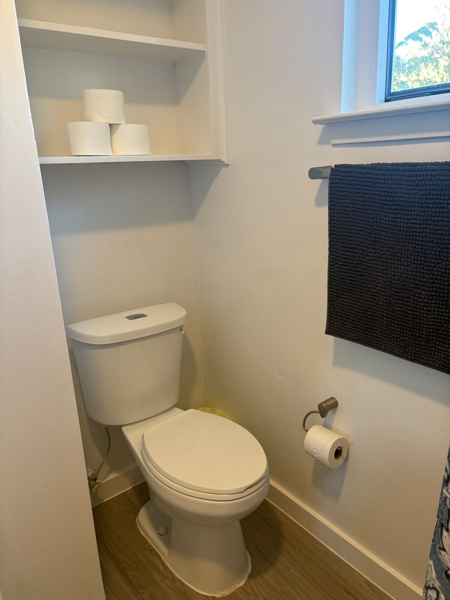 Building Photo - 3006 Stoneway Dr