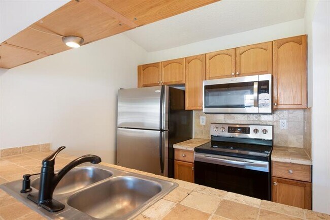 Building Photo - 9466 Boca Cove Cir