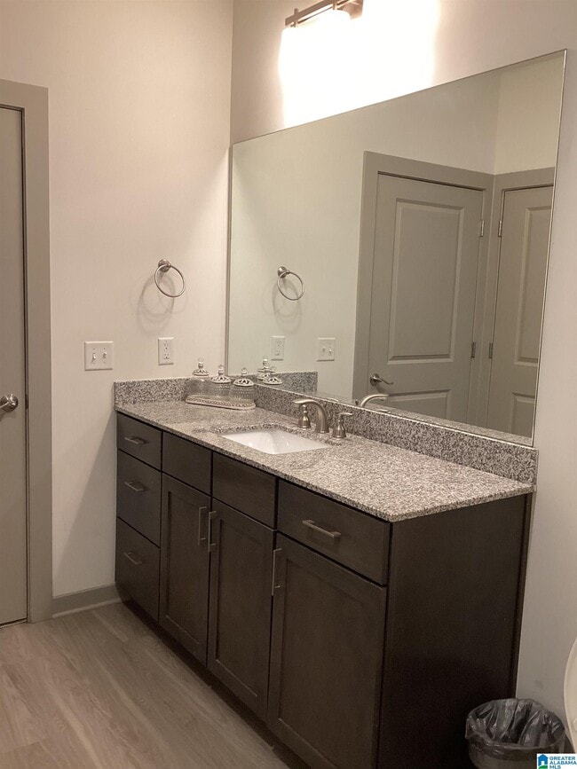 Building Photo - 3118 Reserve Ct