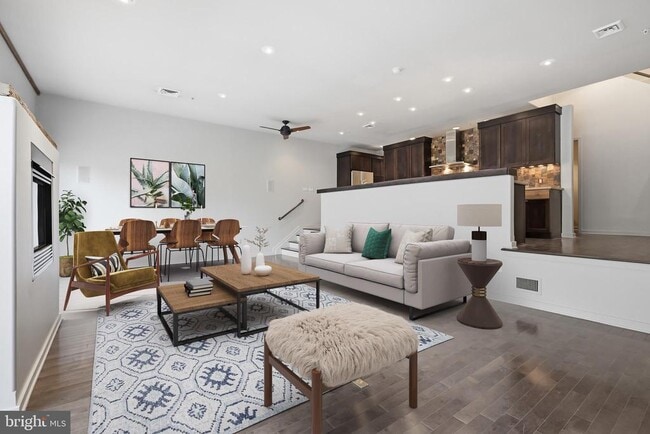 Building Photo - 118 Bancroft Mills Rd