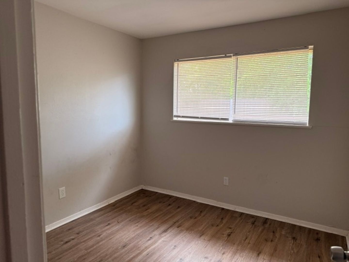 Building Photo - 8706 Elbert Cir