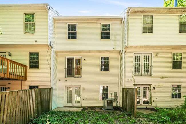 Building Photo - 13108 Grandview Ct