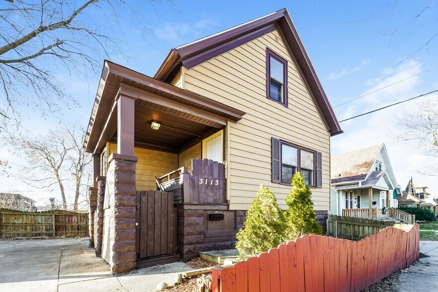 Building Photo - 3113 N 40th St