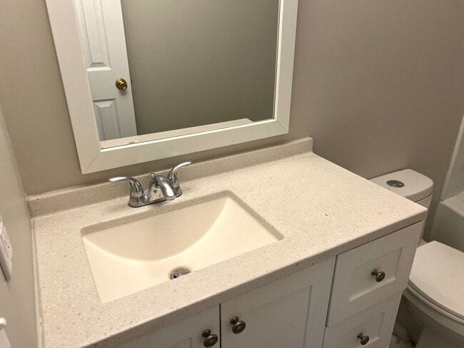 Building Photo - Available Now! Two-bedroom Duplex in Socas...