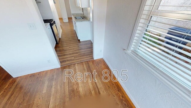 Building Photo - 45 Barry Dr