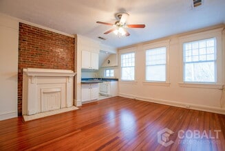 Building Photo - 867 Rosedale Rd NE