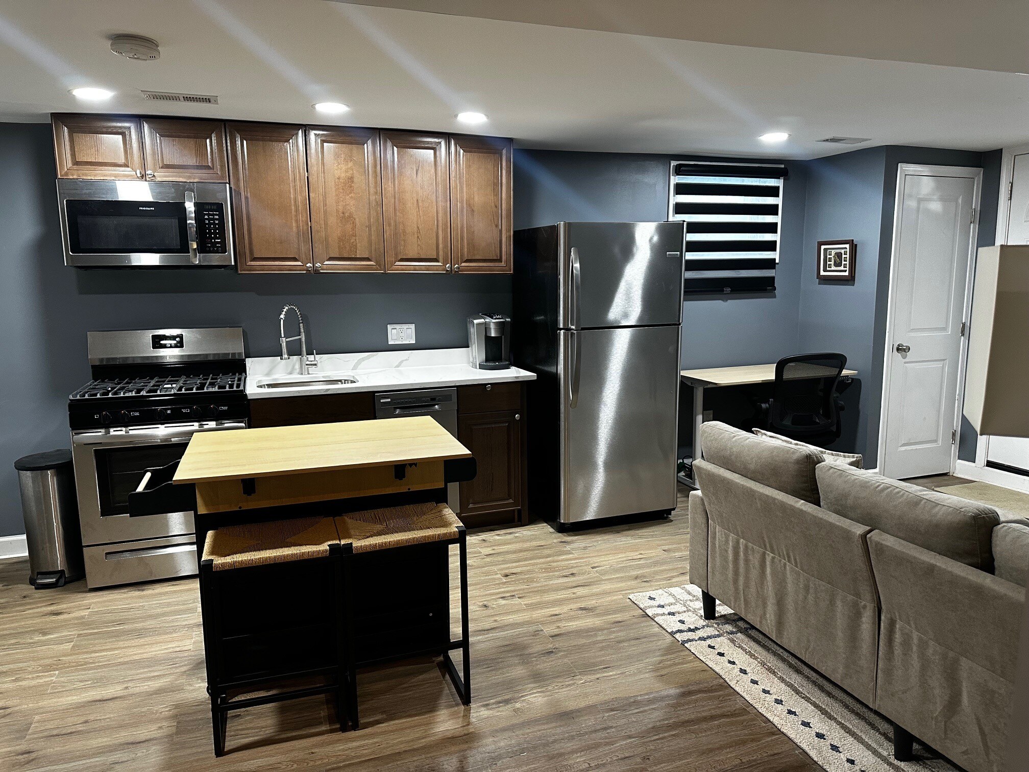 Building Photo - 5409 Emerson St