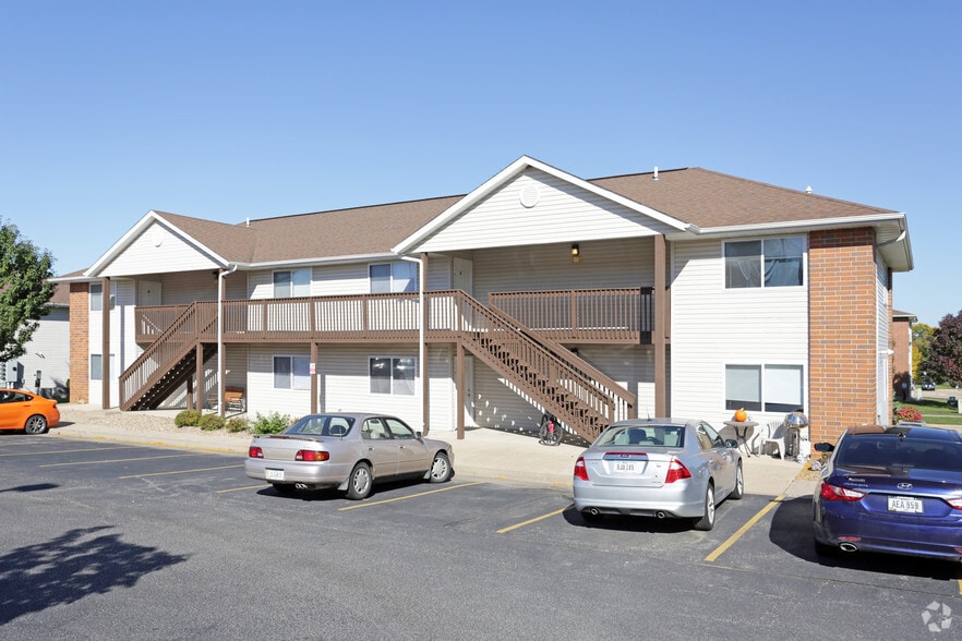Prairie Reserve Cedar Rapids, IA Apartment Finder