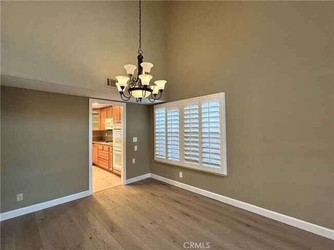 Building Photo - 6951 Lawn Haven Dr