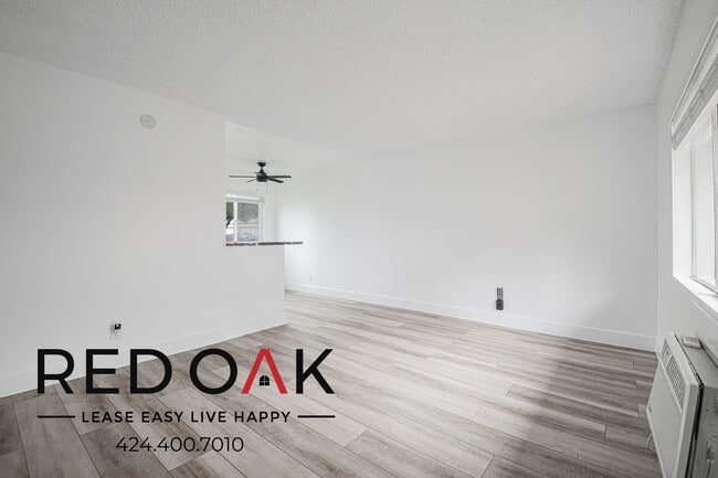 Building Photo - 630 N Cerritos Ave