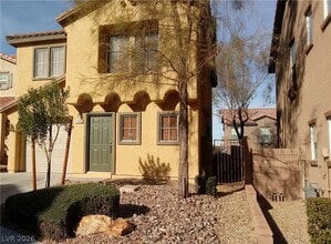 Building Photo - 1155 Paradise Home Rd