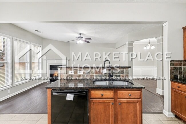 Building Photo - 6139 Allpoint Way