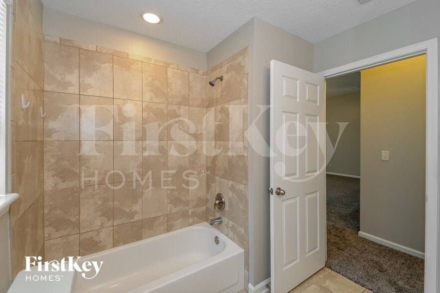 Building Photo - 1377 Royal Dornoch Drive