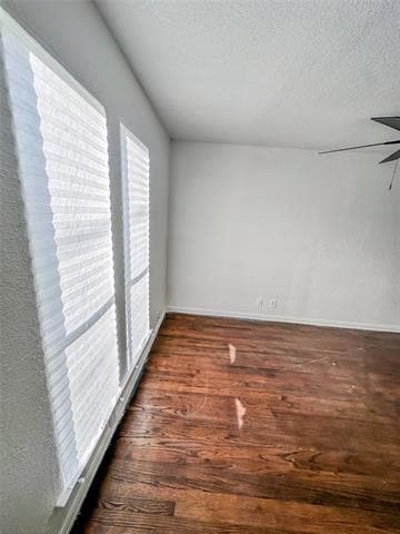 Building Photo - 2404 Colony Ct