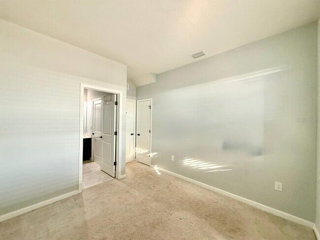 Building Photo - 12258 Blue Pacific Dr