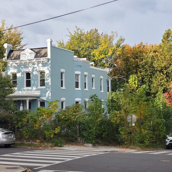 Front & Side of House - 4530 9th St NW