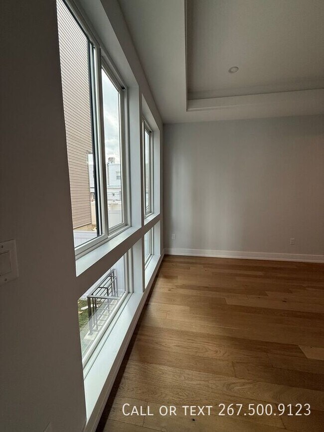 Building Photo - 3005 Gaul St