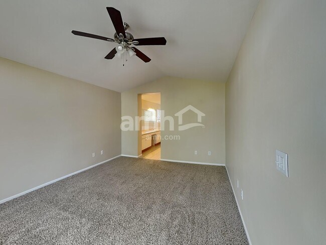 Building Photo - 16916 Molina Pl