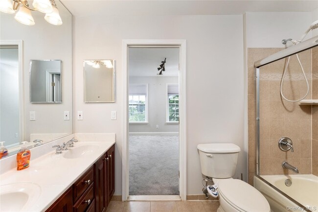 Building Photo - 48 Avolet Ct