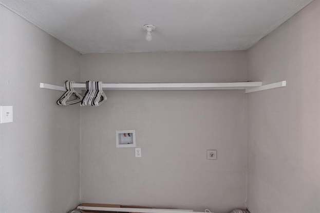 Building Photo - 5742 Marina Dr