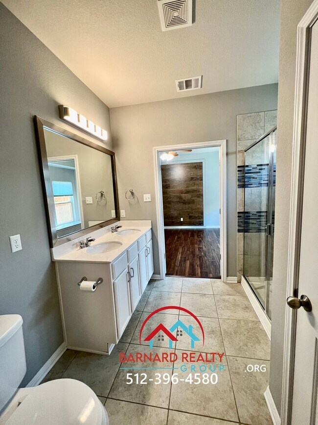 Building Photo - Available May 24: Stunning Model Home in B...