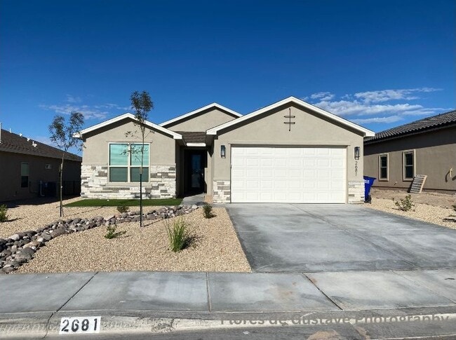 Primary Photo - 2681 Silver Hawk Ave