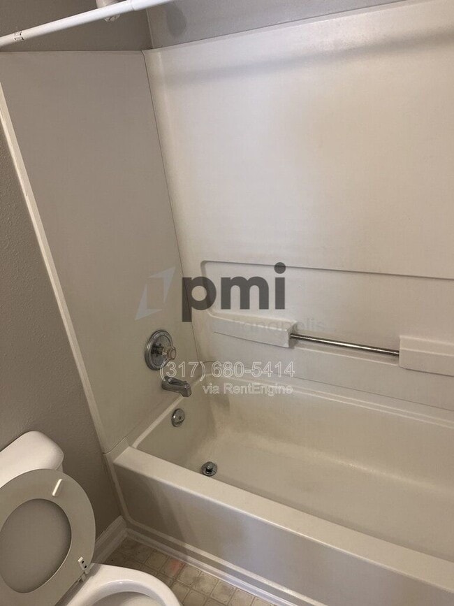 Building Photo - 346 Atherton Dr