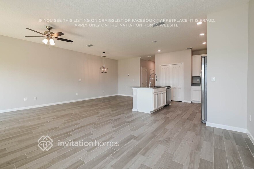 Building Photo - 12654 Josslyn Ln