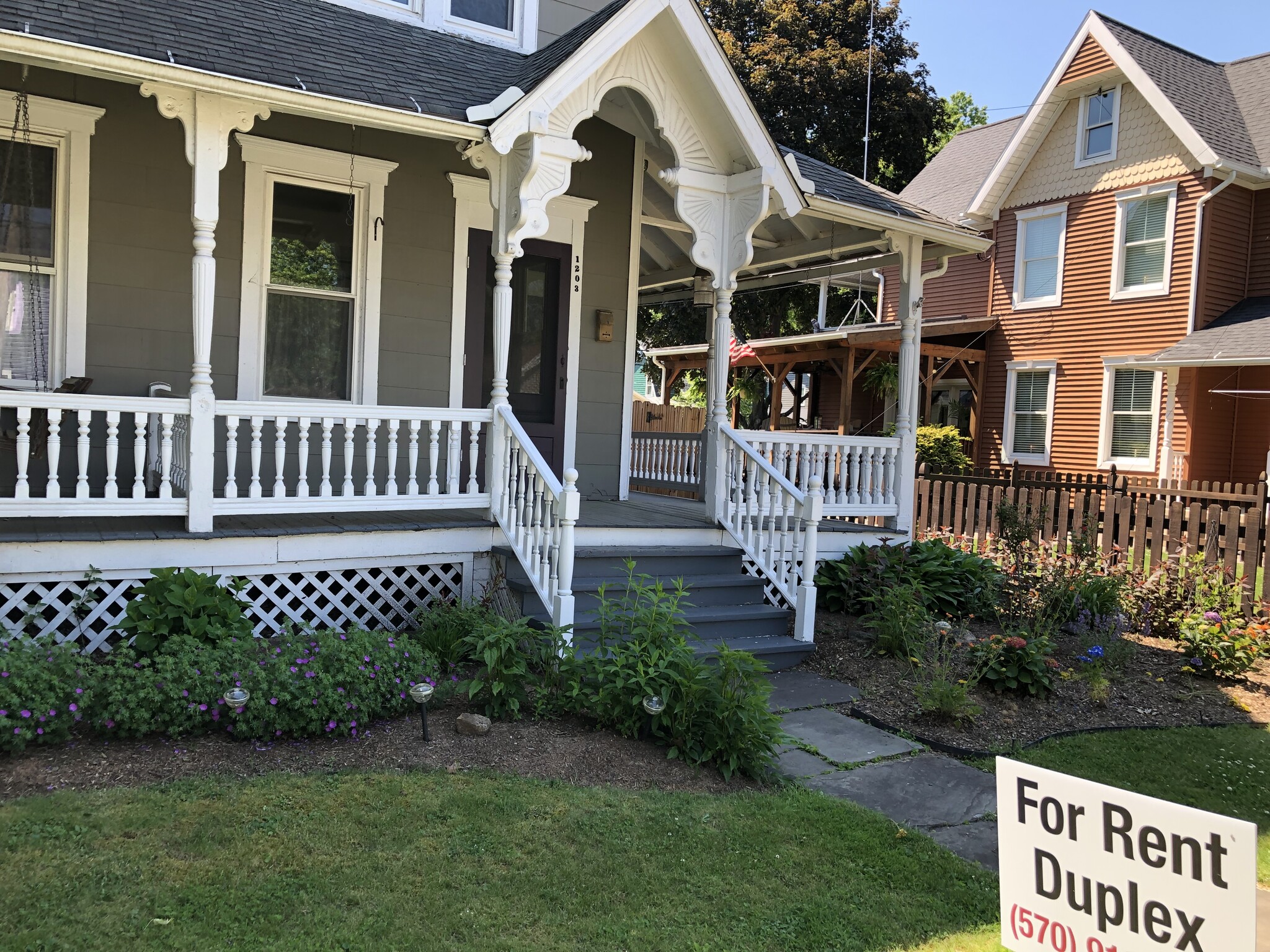 Building Photo - 1203 Market St