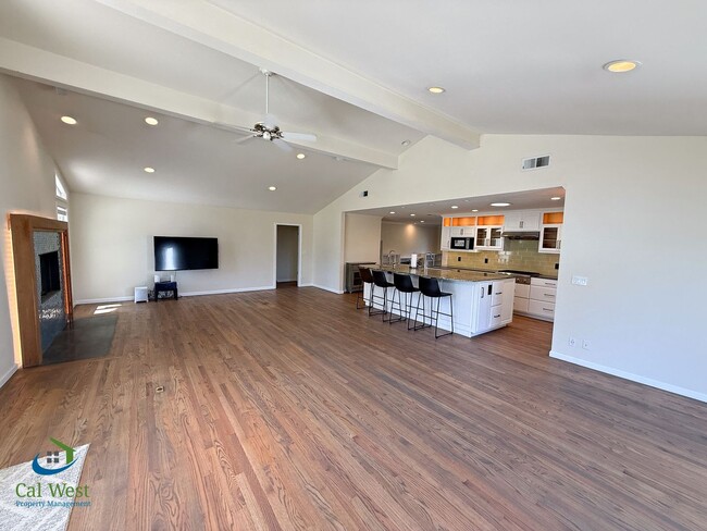 Building Photo - Coming Soon! $5995 - Spacious Remodeled 4 Bed 2.5 Bath Home on 1/2 Acre Lot in Cambrian Park/Grea...