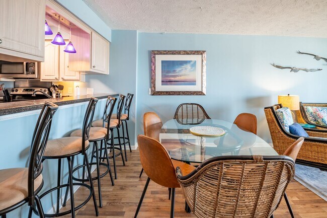Building Photo - Ocean Dunes 2107 @  2107 Surfrider Ct.