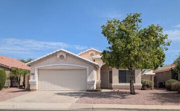 Building Photo - 13216 W Mauna Loa Ln