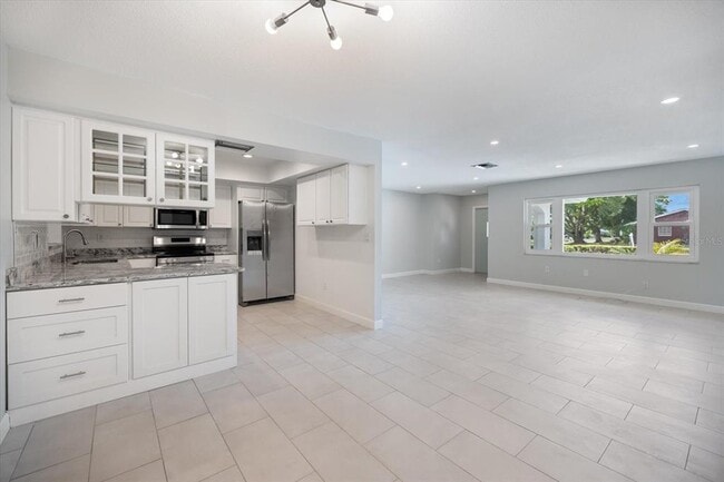 Building Photo - 1169 Carmella Cir