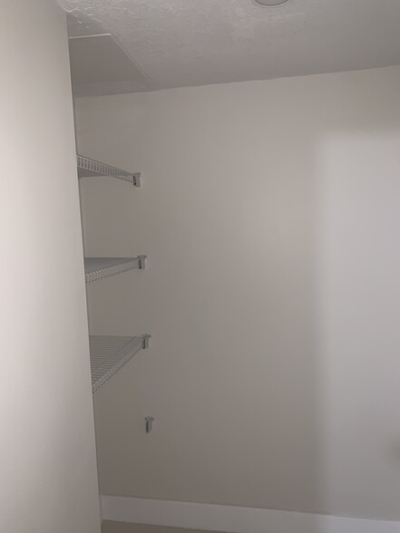 Building Photo - 3410 Coral Way