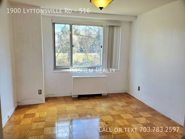 Building Photo - 1900 Lyttonsville Rd