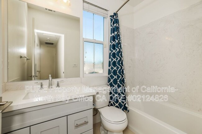 Building Photo - 2976 Bay Village Ave