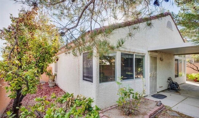 Building Photo - 8164 Sedona Sunset Dr