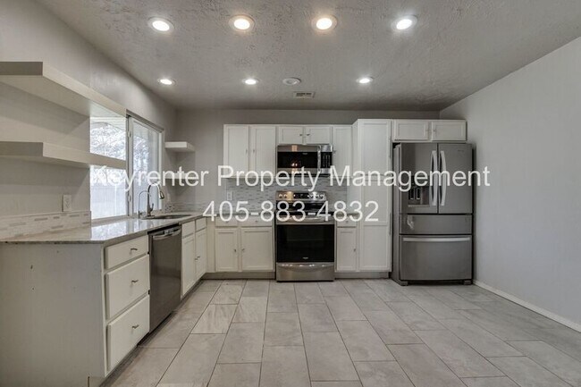 Building Photo - 6913 Fawn Canyon Dr