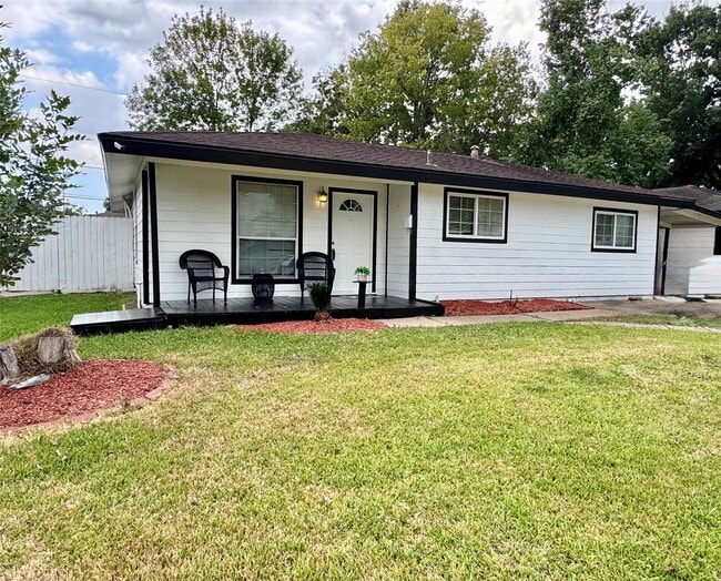 Building Photo - 2708 Morningside Ln