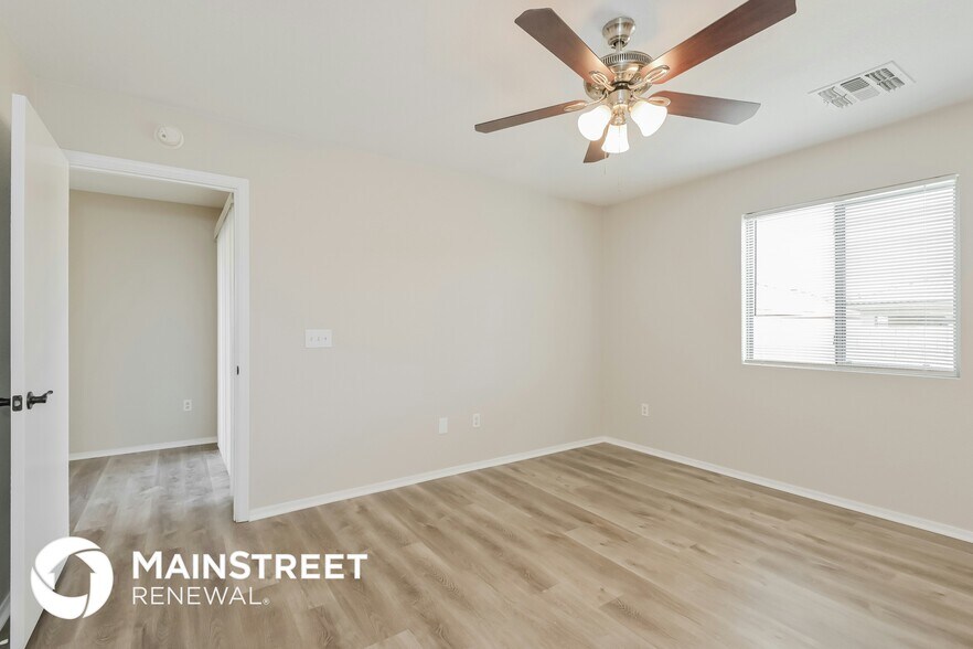 Building Photo - 4841 S Huelva Ln